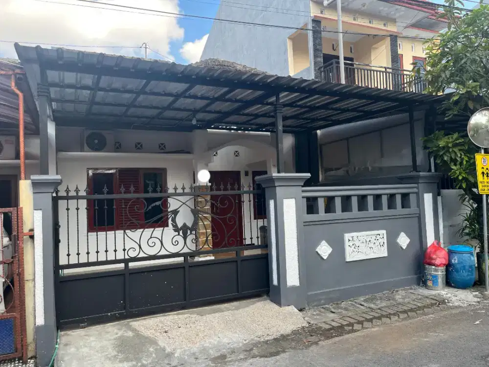 Rumah kondisi Ok dekat undip