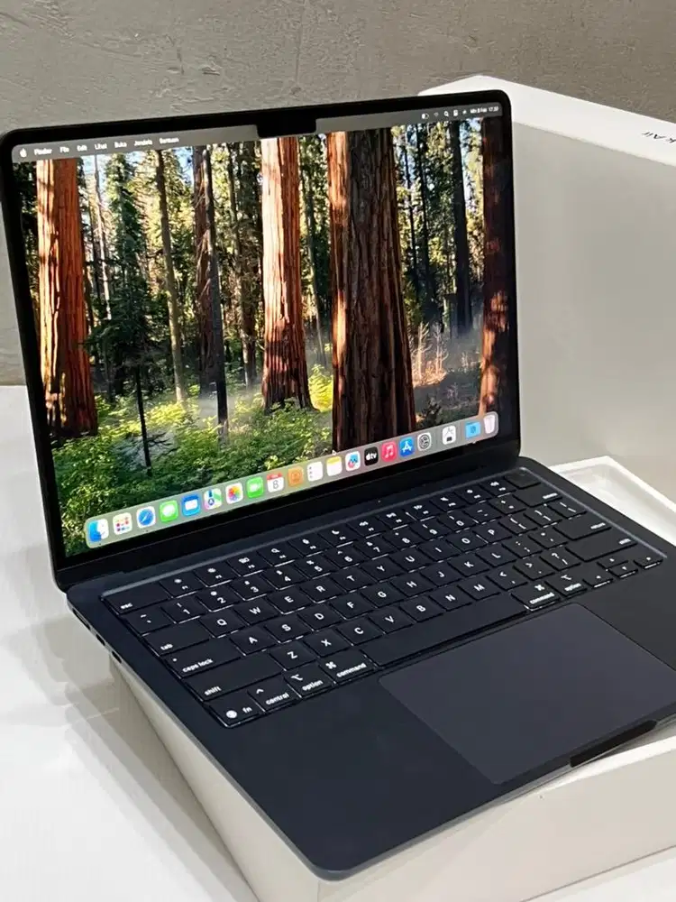 Macbook air m4 16/512 garansi resmi