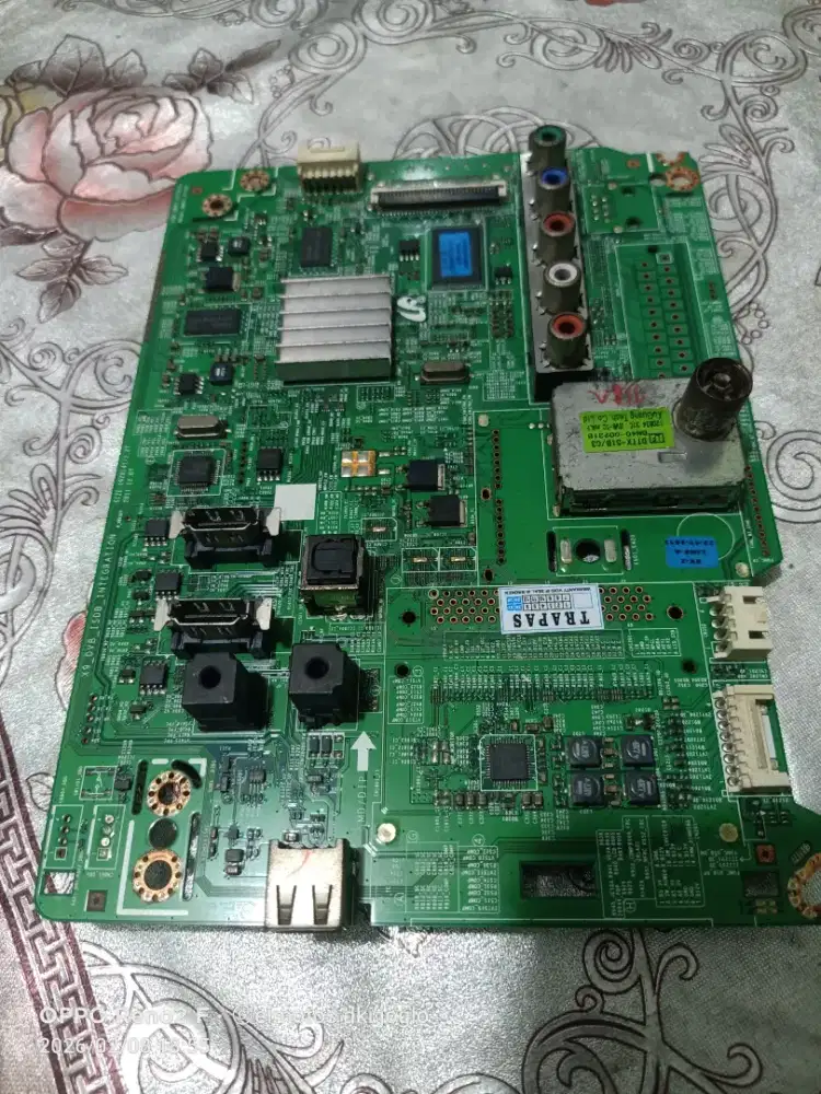 Mesin tv Samsung UA32EH4000/4000m