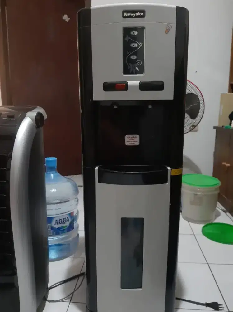 dispenser Miyako hot and cold