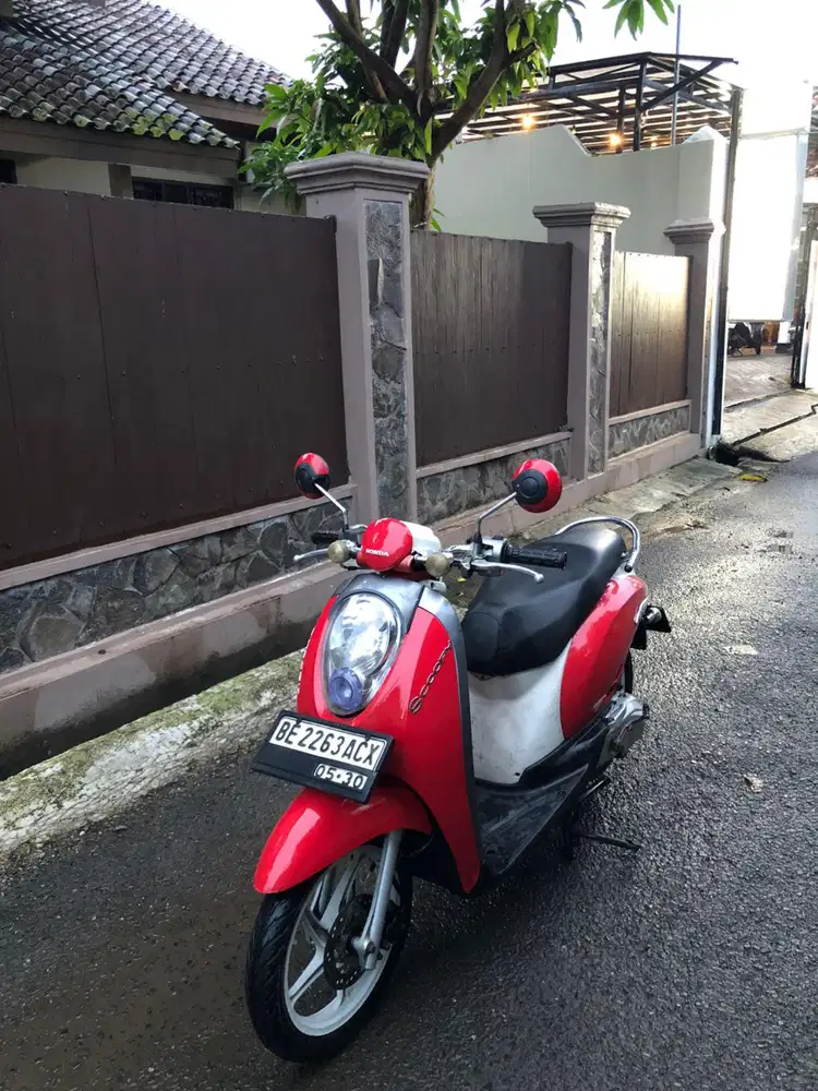 HONDA SCOOPY ISTIMEWA 2012 Pajak Hidup