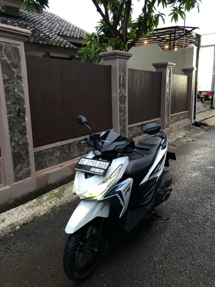 VARIO NEW LED ISTIMEWA 2018 Pajak Hidup