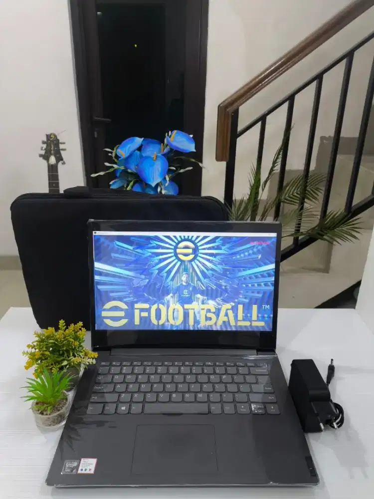 Lenovo Ideapad slim V14 ACE SUPERSLIM [RAM 8GB/SSD 256GB]