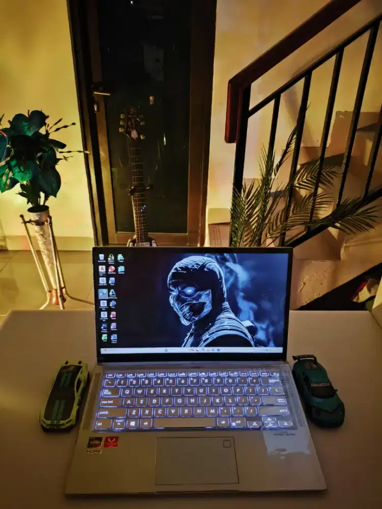 ASUS ZENBOOK  UX431DA Superslim [ Ram 8GB SSD 512Gb]