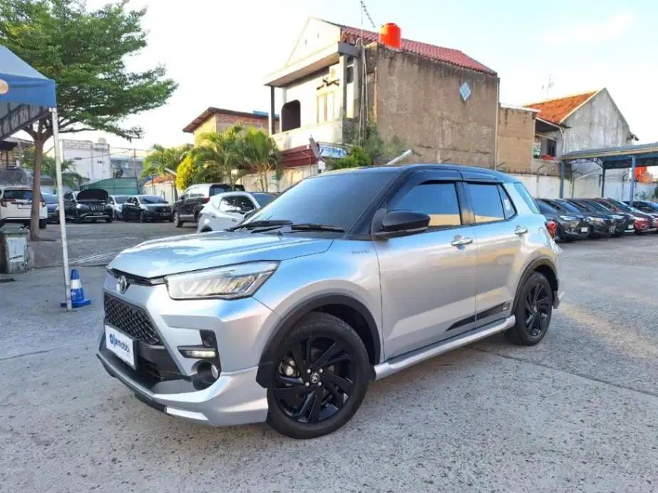 Toyota Raize 1.0 T GR SPORT Two Tone Bensin-AT 2021 TRY