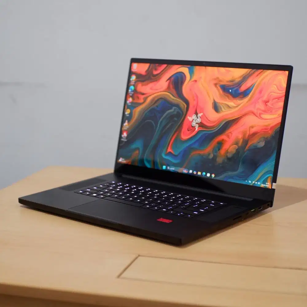 Razer Blade 17 (Mid 2021) i9 RTX 3080 4K Touch