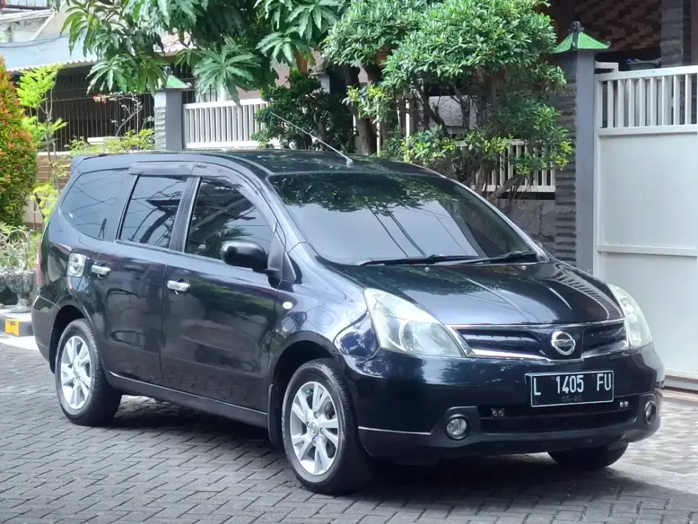 Grand Livina 1.5SV Manual km 76rb orisinil Antik