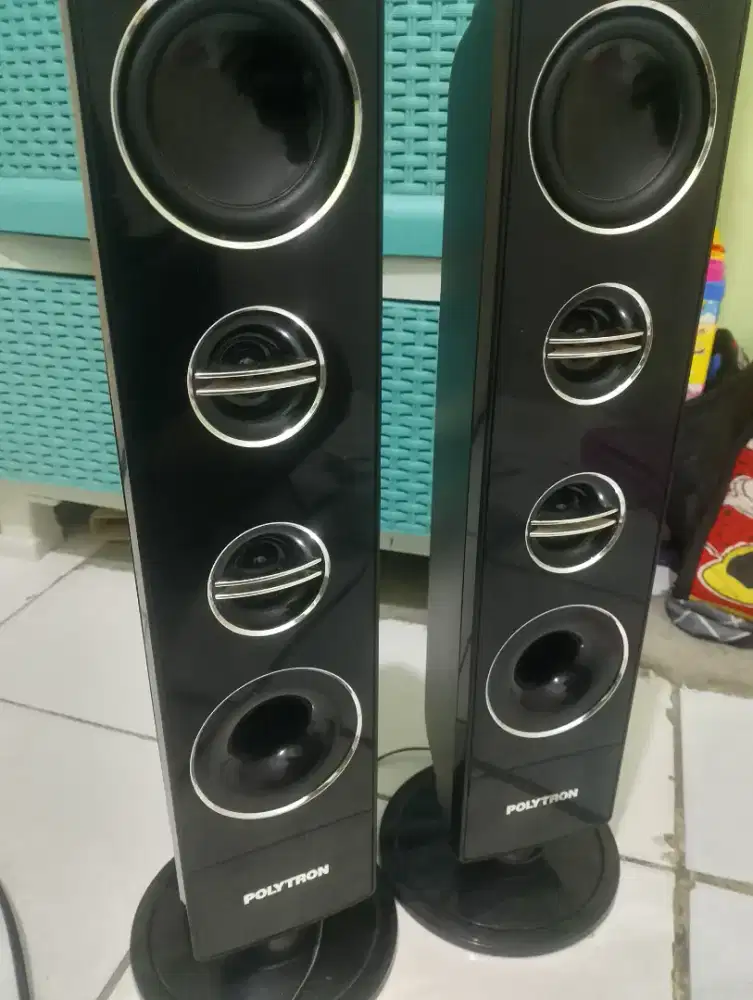 Speaker tower copotan tv polytron