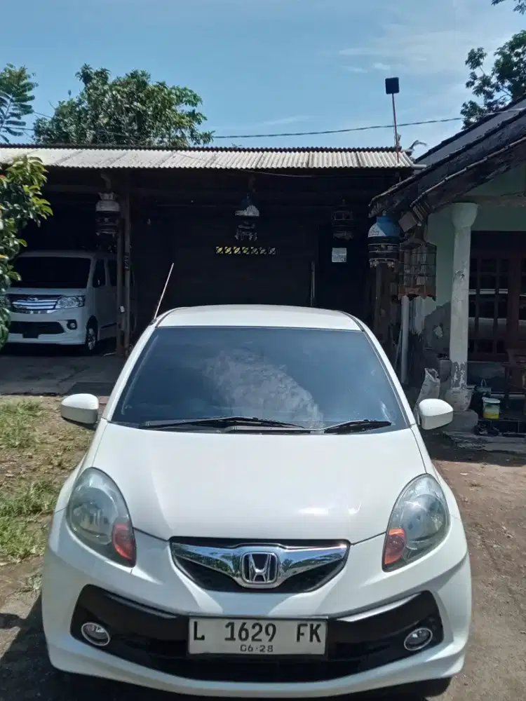 Honda Brio E cbu matic 2013