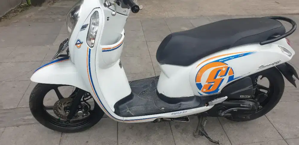 Scoopy sporty th 2016 mulus pool pjk 02-2027 plat 2031