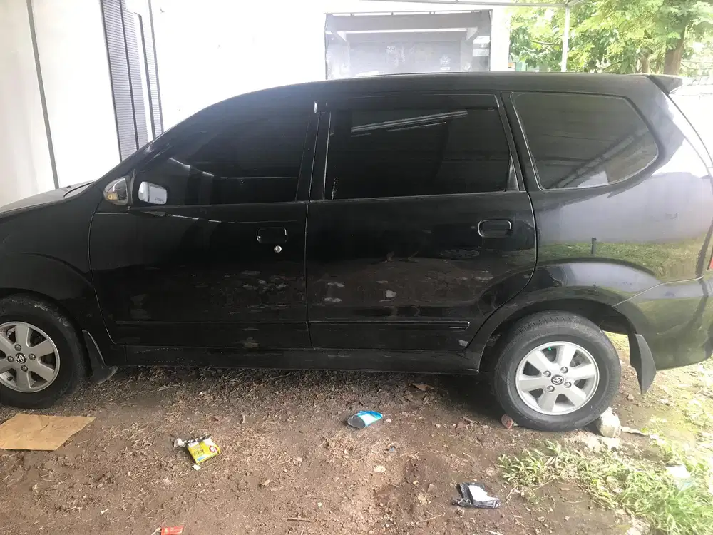 Toyota Avanza 2011 Bensin