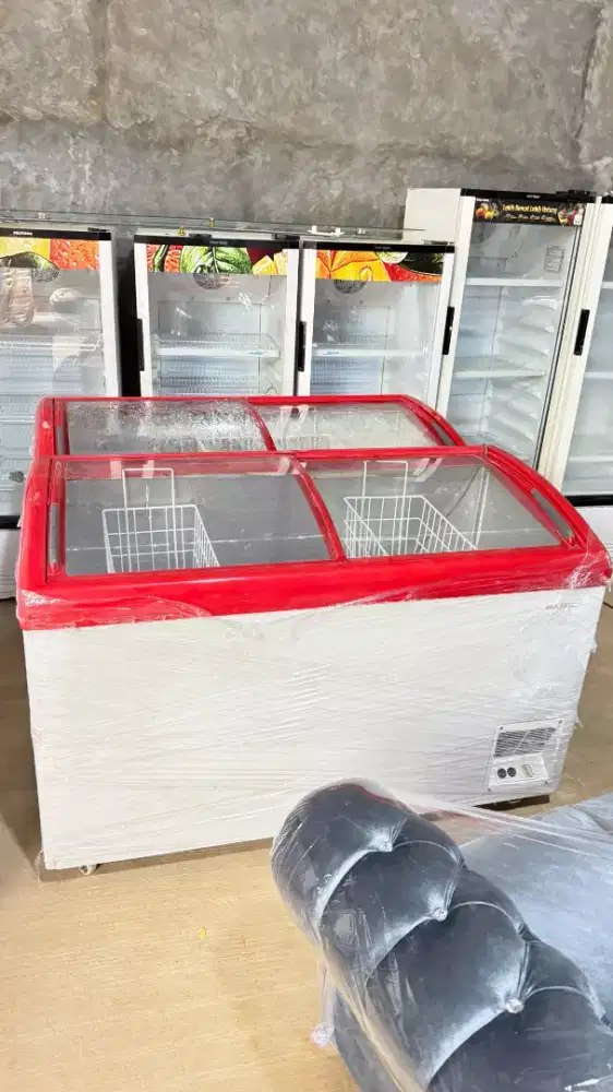 Frezeer sleding 400L seken