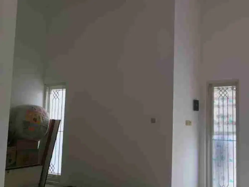 Dijual Rumah Terawat Posisi Hook Siap Huni Jl. RUNGKUT BARATA SURABAYA