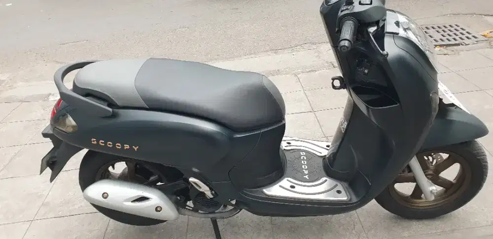 KM 06 ribu Scoopy Prestige seperti baru pjk baru