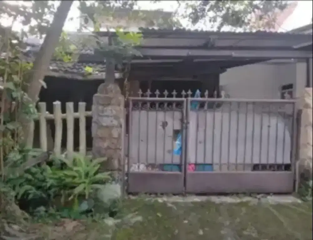 Jual rumah baranangsiang Indah bogor timur  lt140