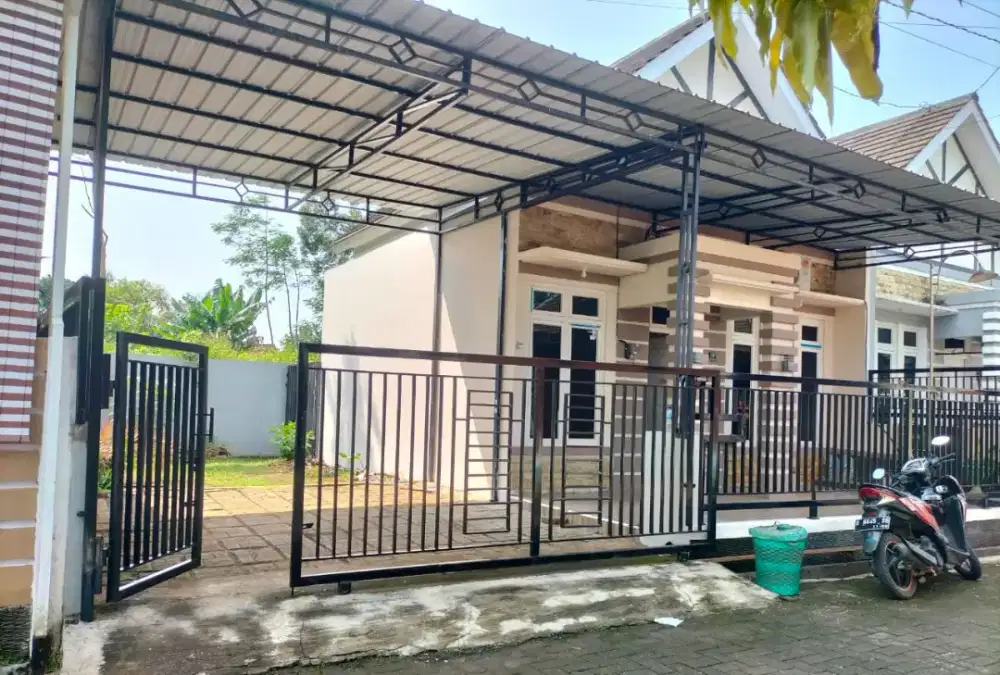 Rumah jatisari regency Mijen