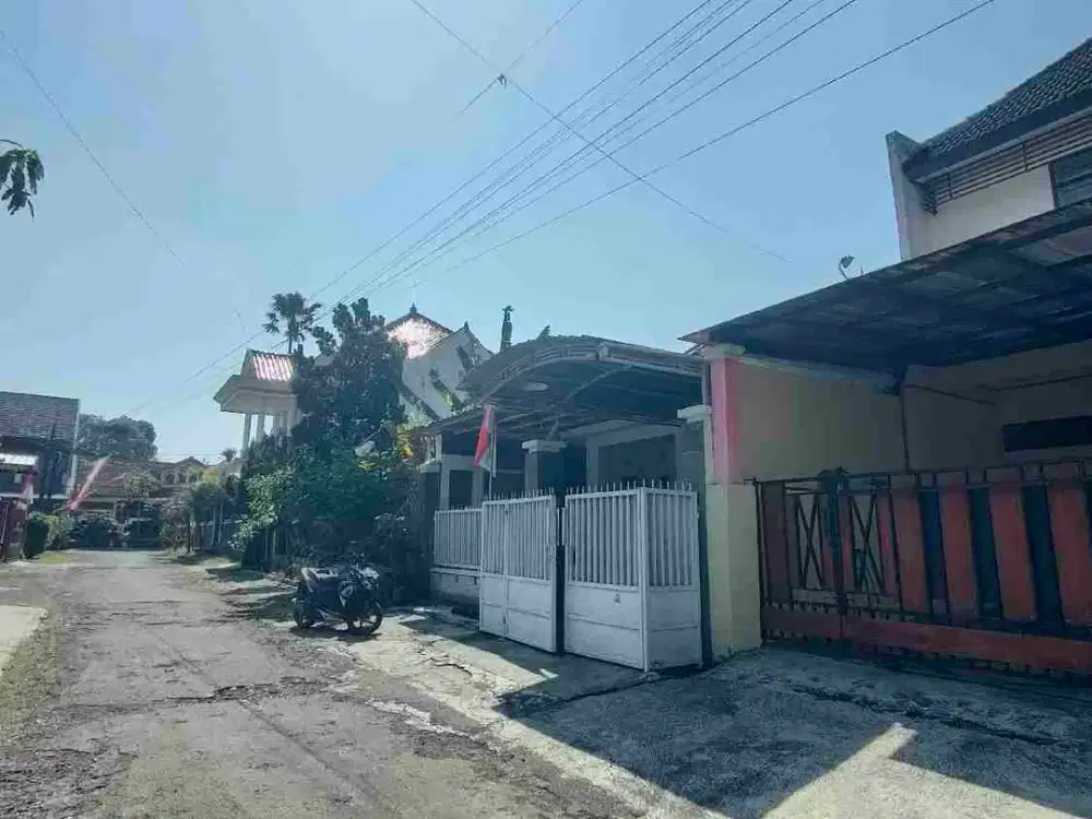 rumah kost area bunga merah dewandaru Maya suhat