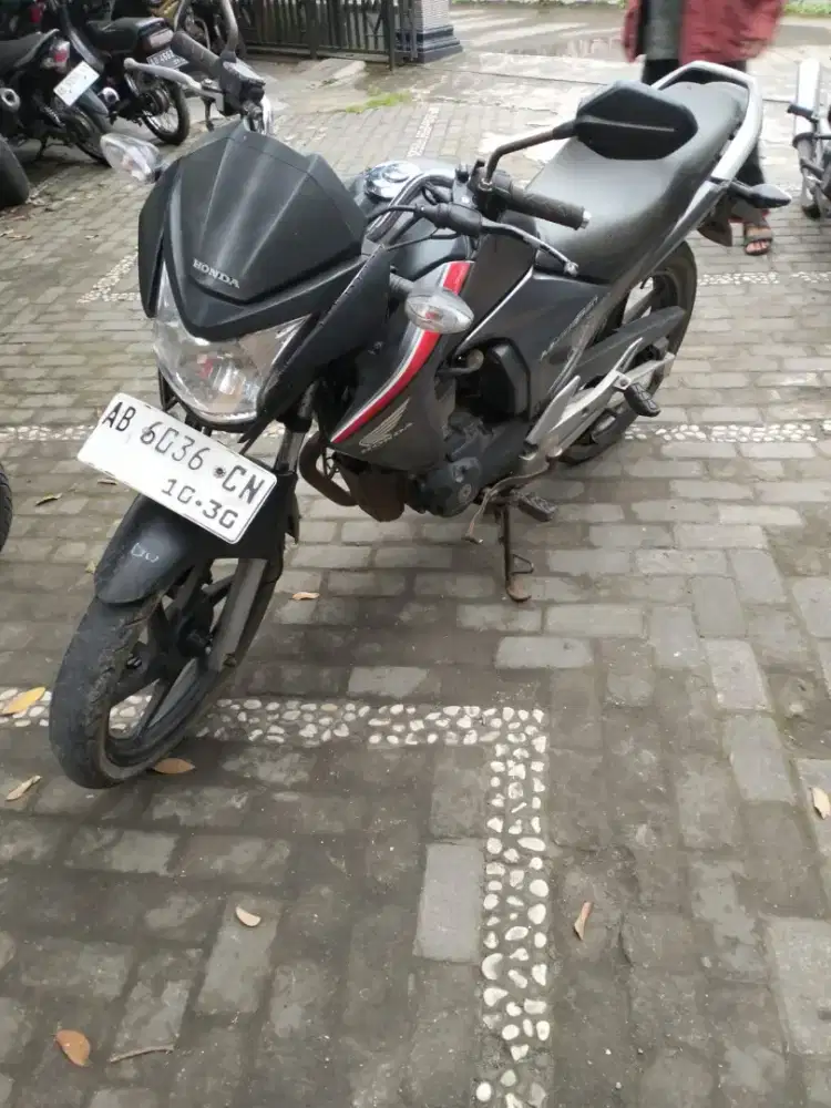 Megapro THN 2010 plat AB sleman