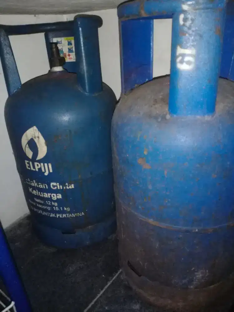 Gas 12kg elpiji biru