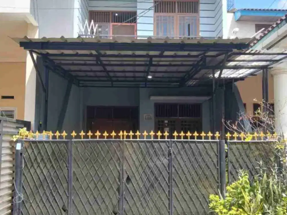 Dijual rumah 2 lantai Pondok kelapa Jakarta timur
