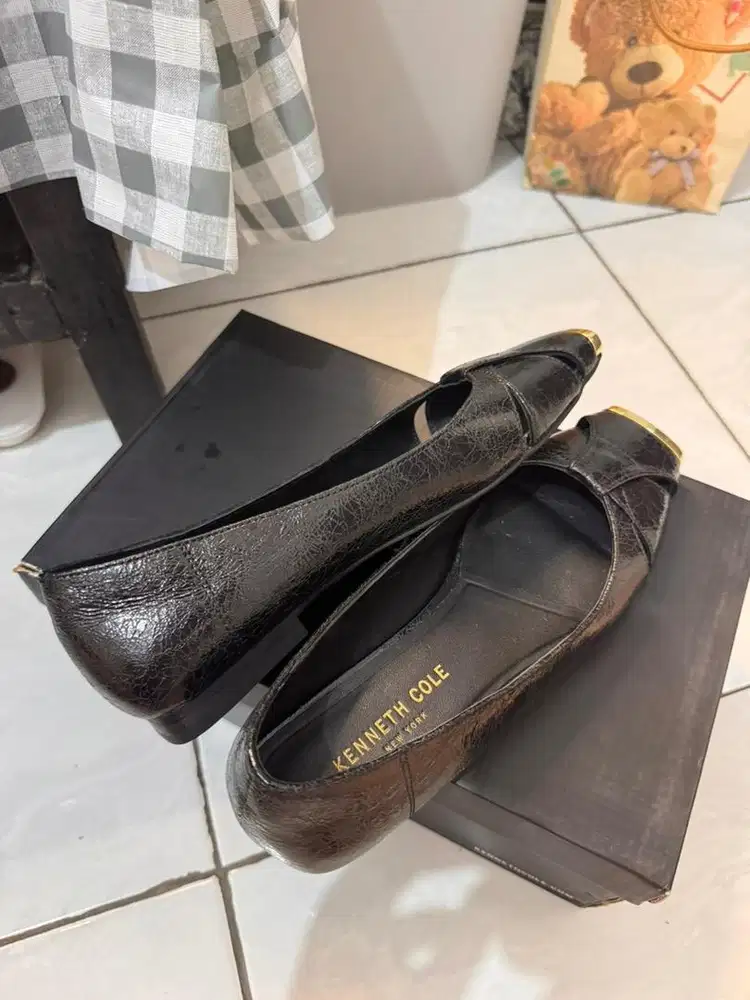Flatshoes Kenneth Cole