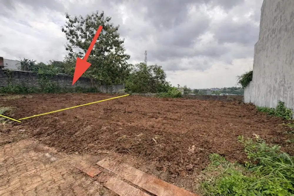 Tanah pekarangan Di Kawasan Graha Candi Golf view bukit