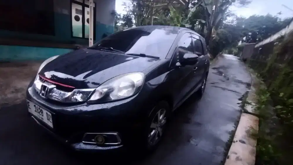Honda Mobilio At E Prestige Limited 2014 mantap