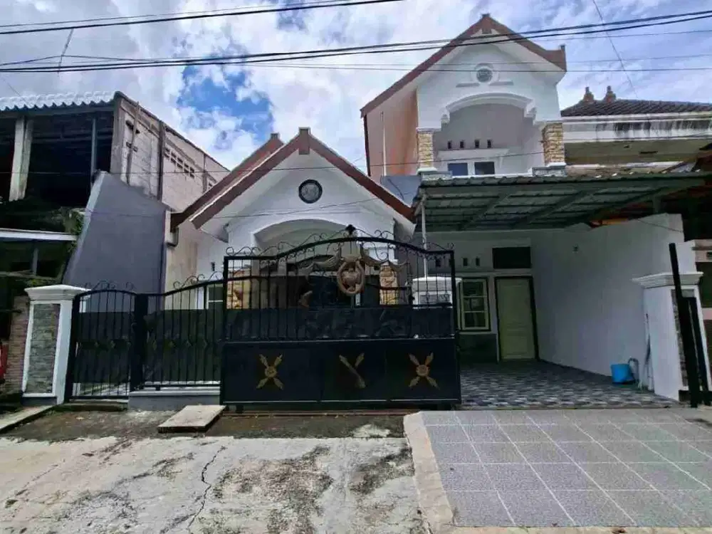 RUMAH STRATEGIS DEKAT EXIT TOL SAWOJAJAR MALANG