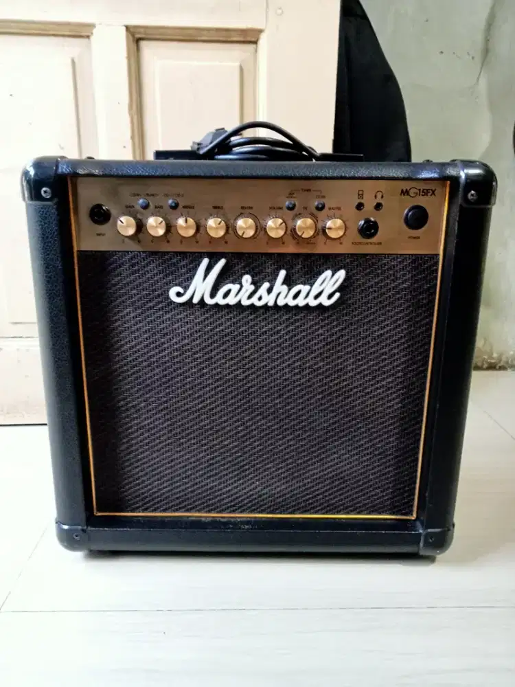 Marshall MG15FX vietnam