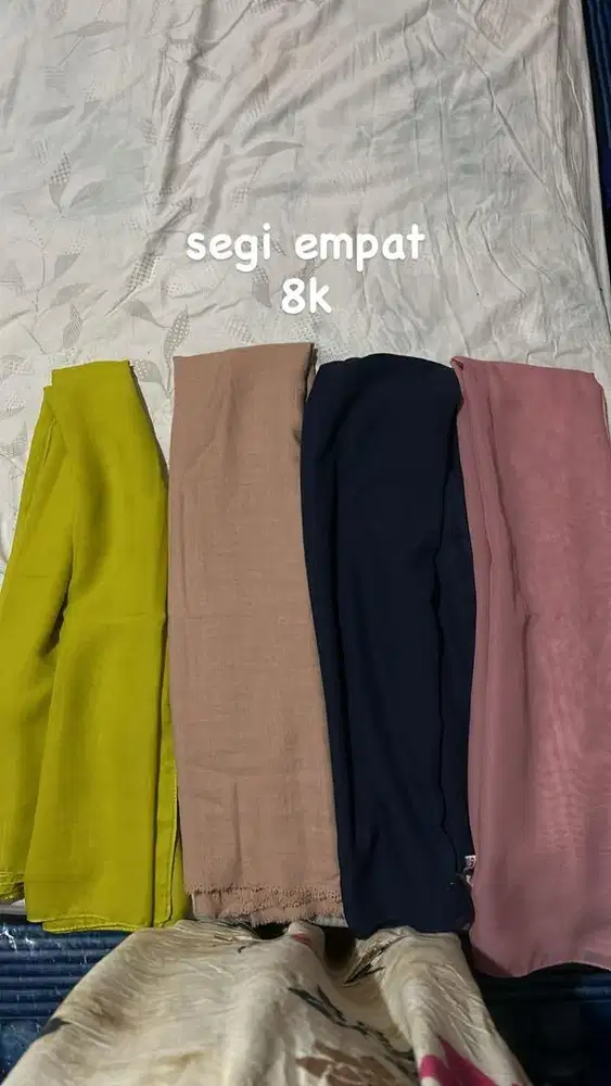 preloved hijab atasan bawahan