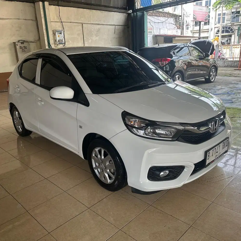 Honda All New Brio 1.2 E CVT 2022 Putih