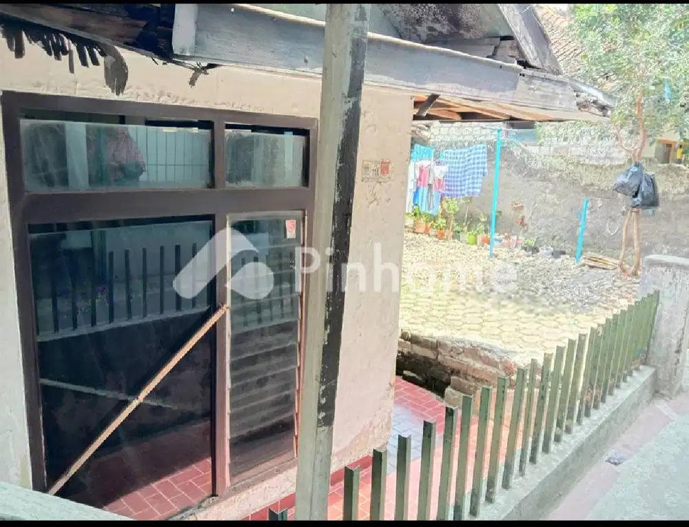 Rumah Strategis, Jl. Pasar barat, Sadang Serang, Dago, kota Bandung