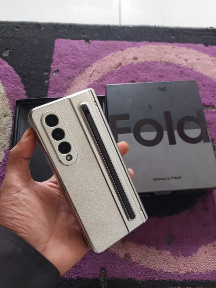 Samsung z fold 4 ram 12/512 SEIN
