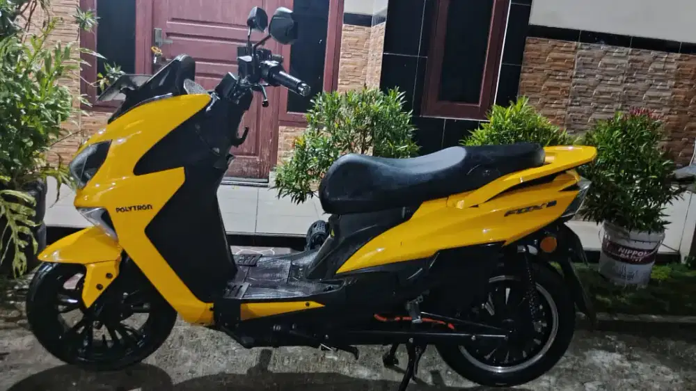 Polytron FOX S termurahhh pajak hidup panjang.