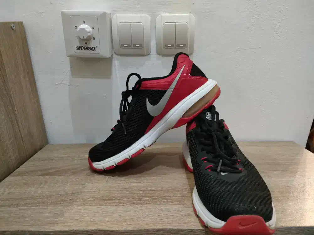 Nike Air Max Second Size 40