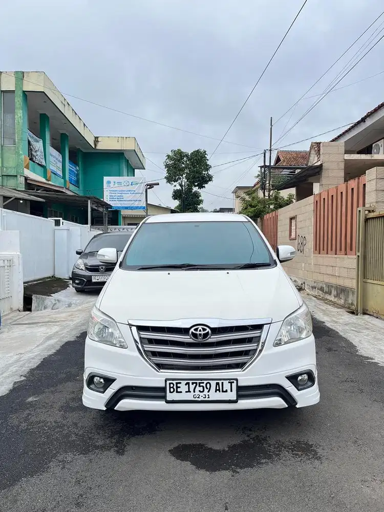 Kijang Innova 2.0 G Luxury 2013