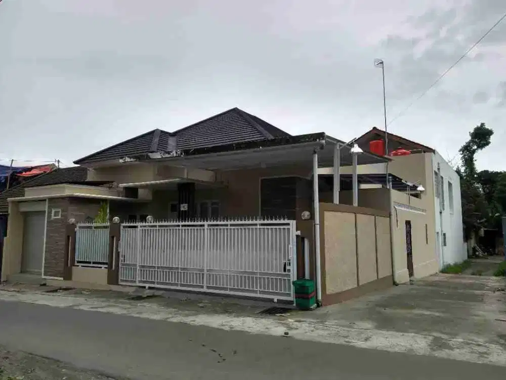 Rumah dijual Murah Nempel Stadion Maguwoharjo JOGJA, Harga 1,7M hook