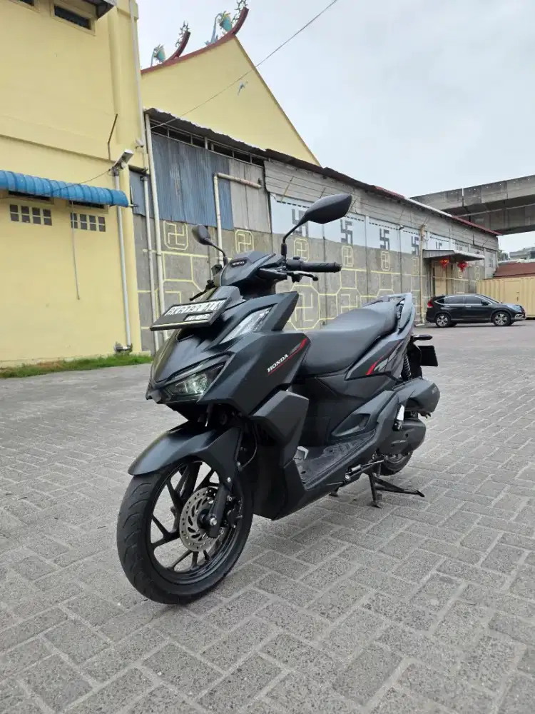 Honda Vario 160 CBS Hitam 2023