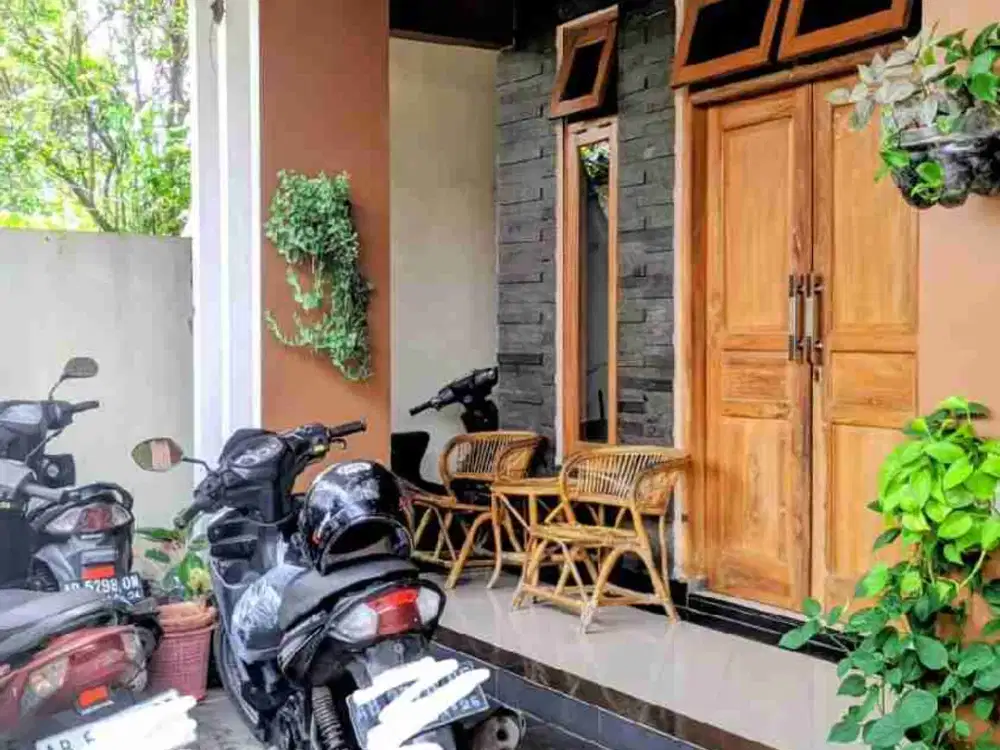 JUAL RUMAH DEKAT RS HERMINAH MAGUWOHARJO JOGJA