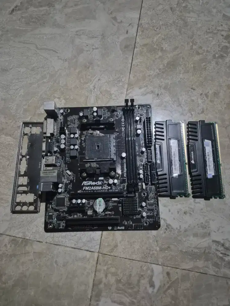 Dijual Asrock fm2+ dan Ram DDR3 corsair