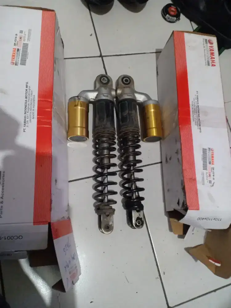 Shock breaker belakang Yamaha Nmax