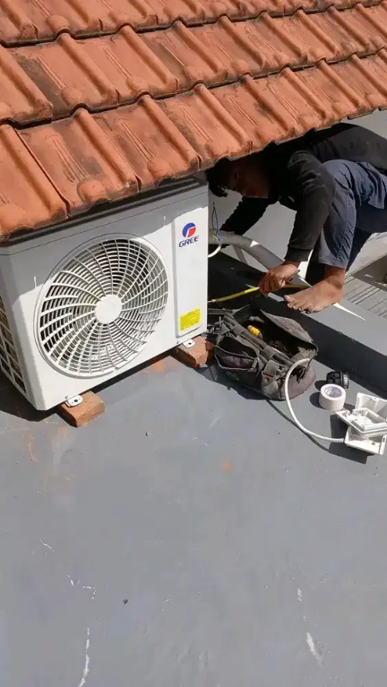 Service AC kulkas mesin cuci pompa air dan lain lain