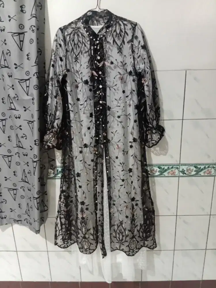 Dress anggun elegant simple