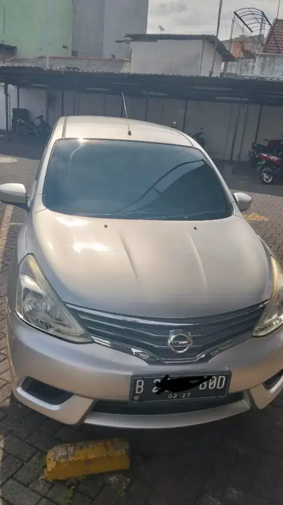 Grand livina Matic 2017, kilometer 78rb ex anter jemput sekolah.