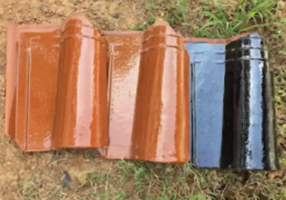 Dijual cepat tanpa perantara GENTENG JATIWANGI bekas tapi layak pakai