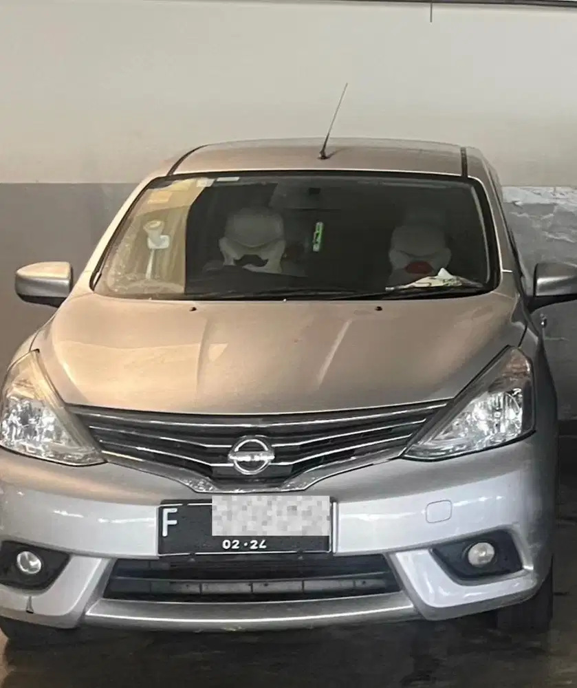 Nissan Grand livina 2014 Bensin