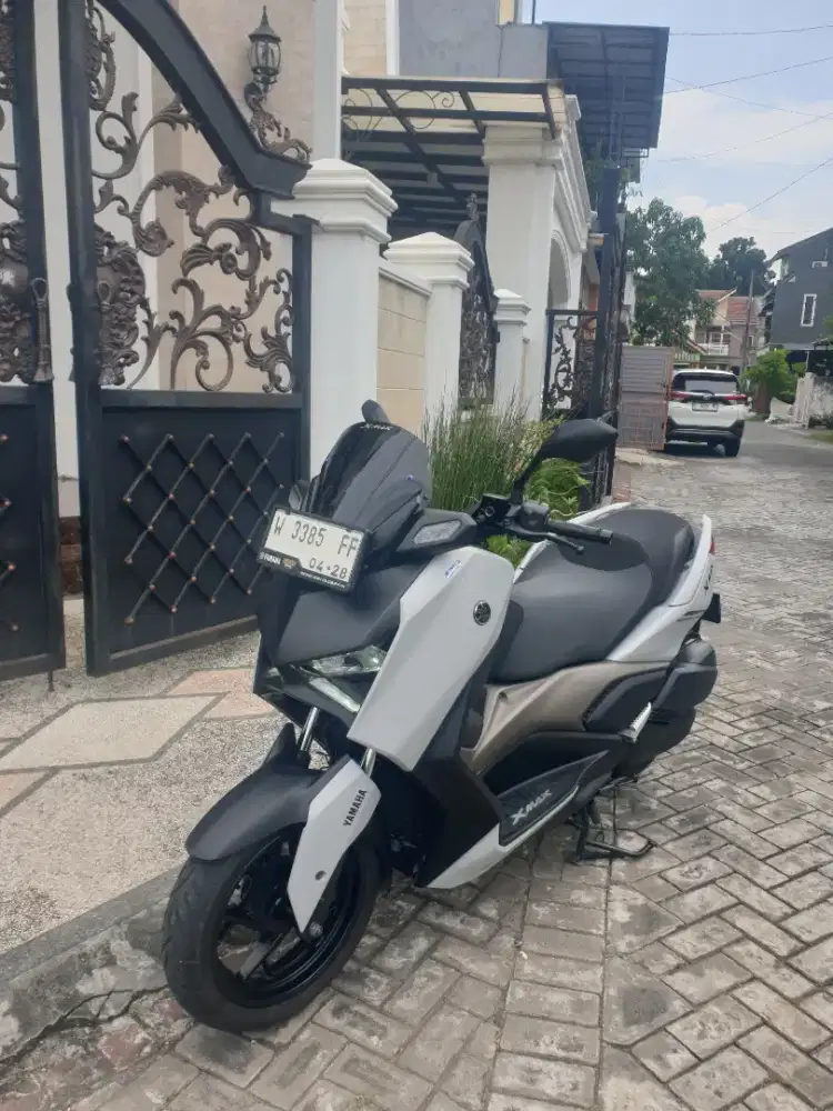 Xmax 2023 low km