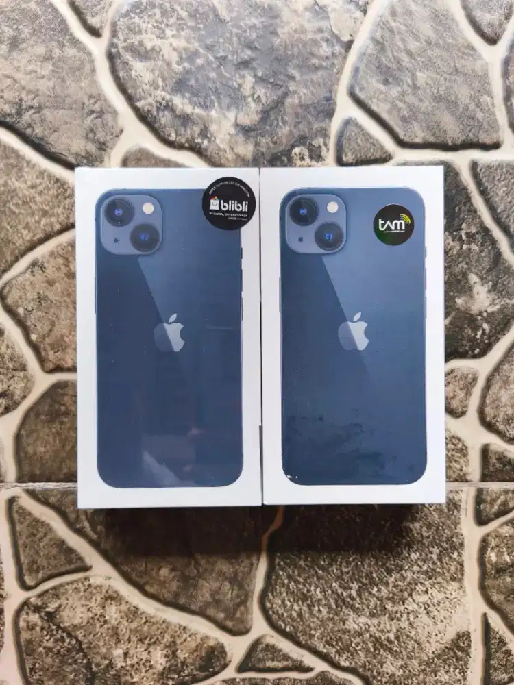 Iphone 13 128gb new segel garansi resmi ibox