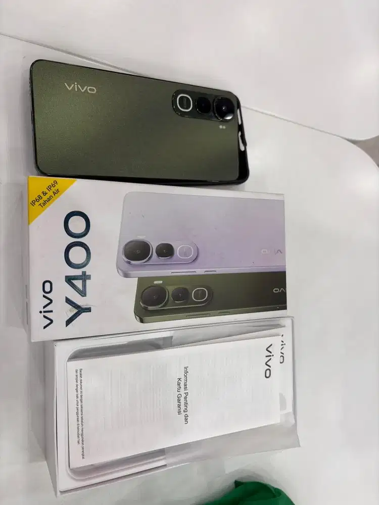 Vivo y400 second mulus like new 8/128