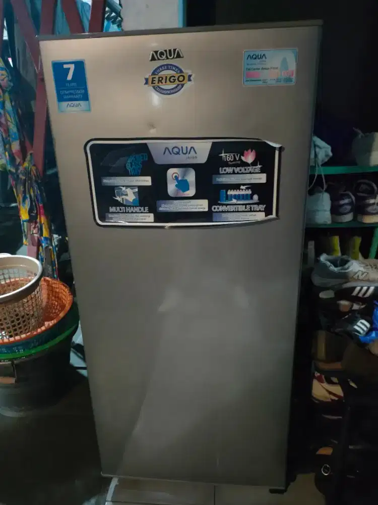 Kulkas Aqua bekas